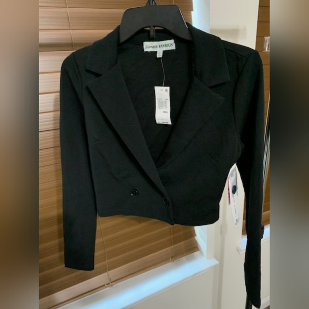 Women's clothing (79)